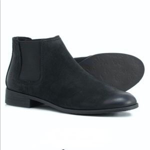 Frye Mallory Chelsea Booties - Nubuck (For Women) 7M